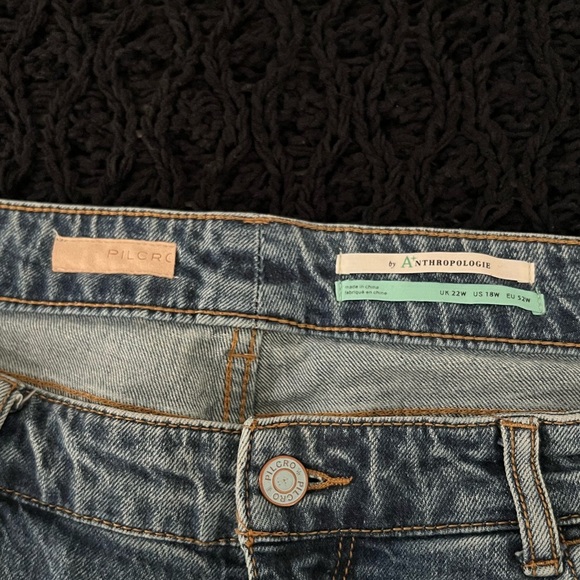 Anthropologie Pilcro Jeans Womens 18W Light Wash Distressed Yaya Kick Flare - Picture 3 of 7